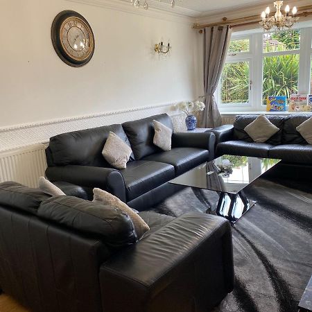Detached Bungalow II Big Garden II Pet Friendly Villa Hednesford Buitenkant foto