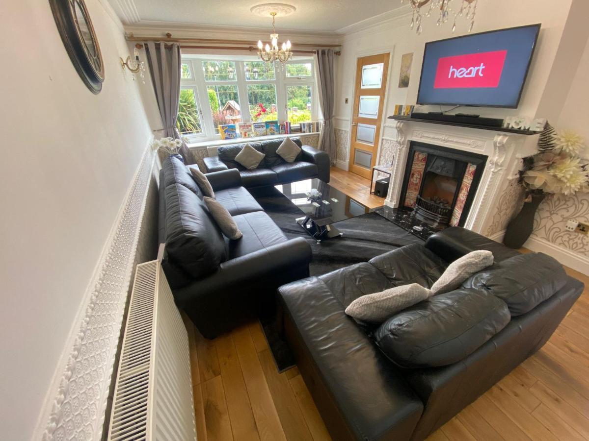 Detached Bungalow II Big Garden II Pet Friendly Villa Hednesford Buitenkant foto